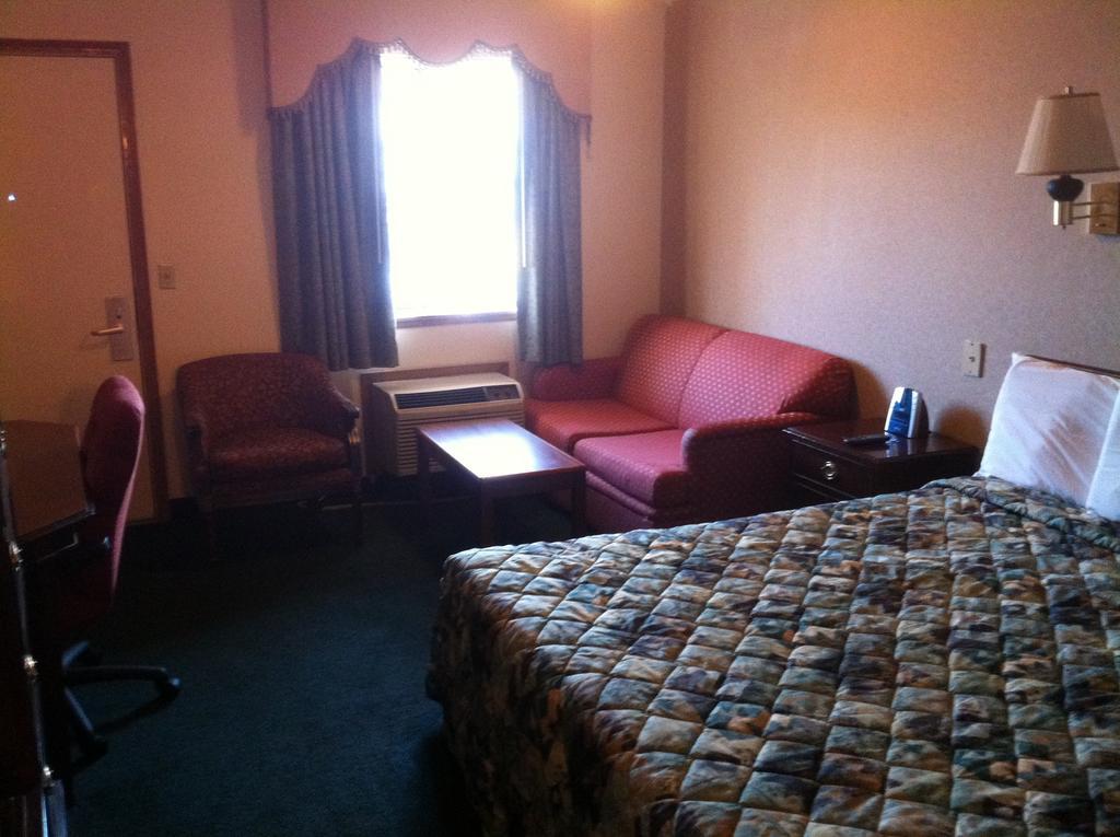 Northgate Inn Саґіно Екстер'єр фото